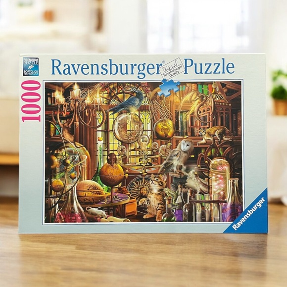 🧩 Ravensburger Merlin’s Laboratory 1000 PCS Puzzle - Picture 1 of 2